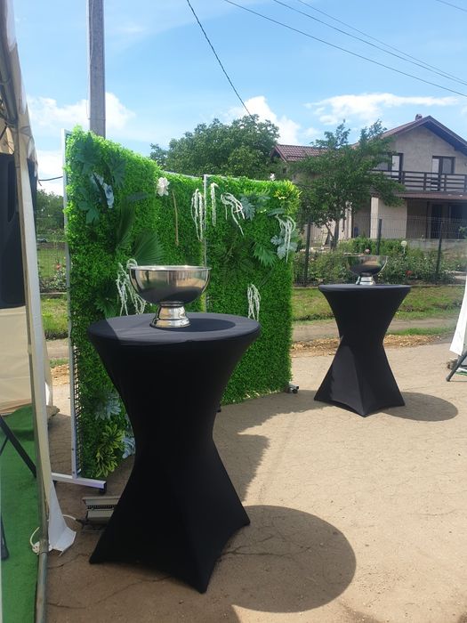 Mese cocktail-luminoase,incalzitoare terasa,scaune ,corturi,vitrina