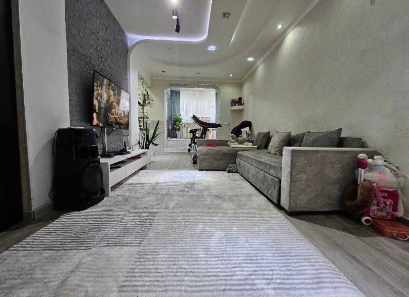 -Chuponata kochasi 4 xonali kvartira‼️2/4 balkon