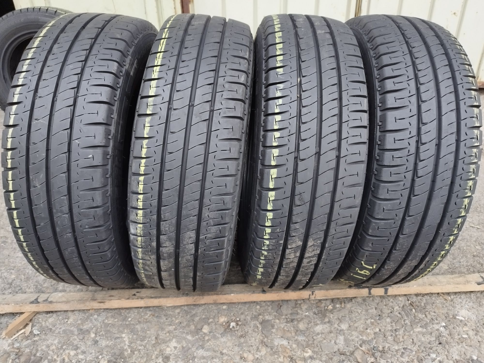 4 anvelope de vară Michelin (ca noi) 195/65/16C dot 2018