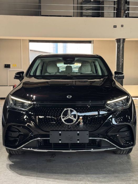 Mercedes benz eqe500 suv 2024 v nalichii