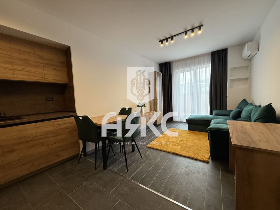 Двустаен апартамент в кв. Малинова долина