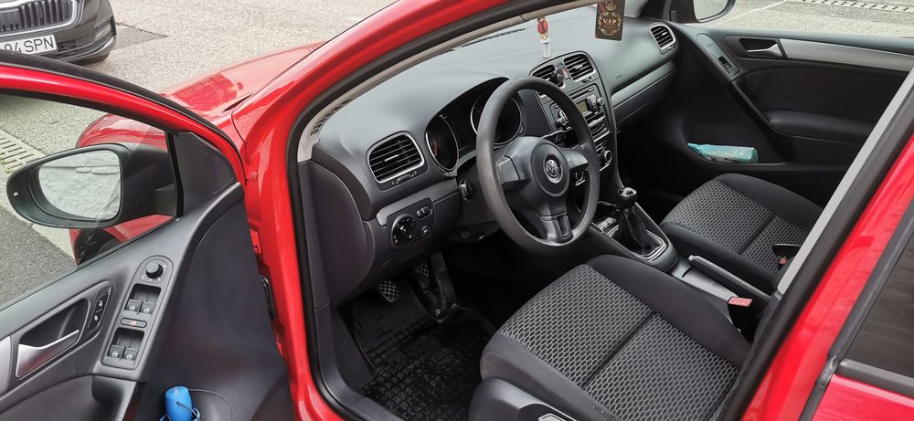 Vând volkswagen golf 6