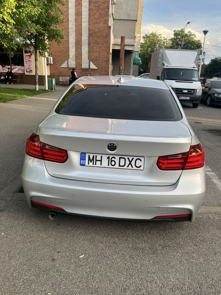 BMW F30 318D M packet