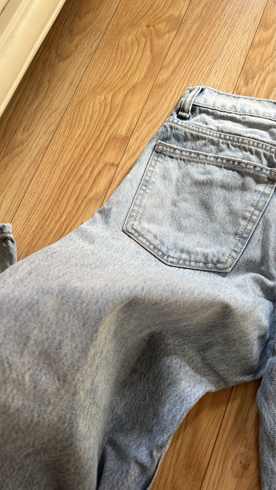 Момсы Zara самый стилиный из моделей