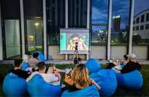 Inchiriere Videoproiector + ecran - Movie Night