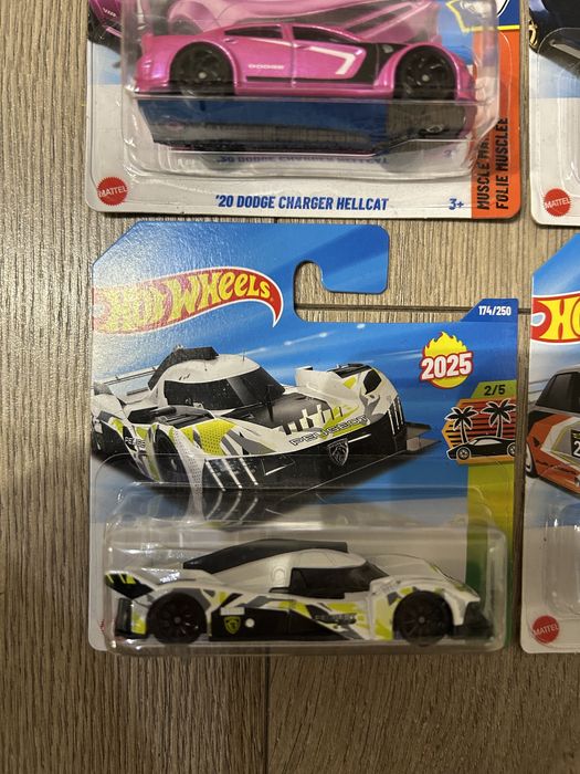 Hot wheels колички porsche bmw mazda dodge ford nissan peugeot audi