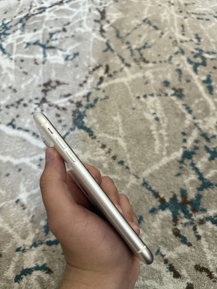 iphone 11 продаётся