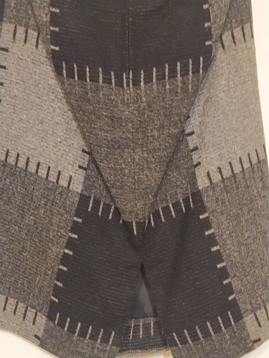 Nou! Costum damă, marimea 46!