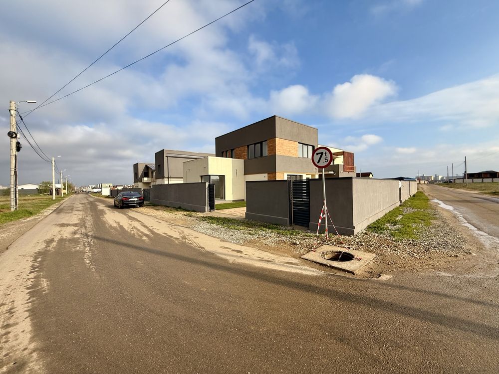 Casa zona Selgros , Ford , Damila