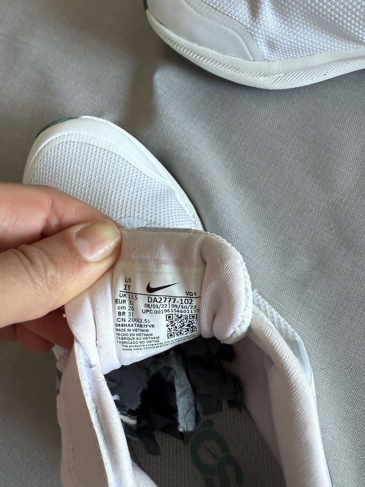Маратонки Nike, р.32