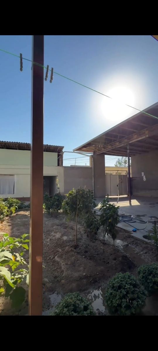 Yangiyoʻl shahar Fayzobod mahalasi 11 sotix