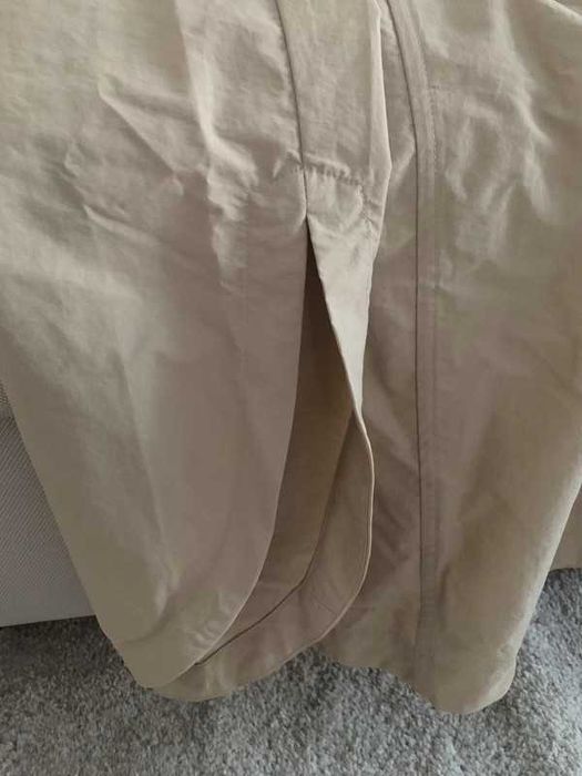 Уникален оувърсайз тренчкот H&M