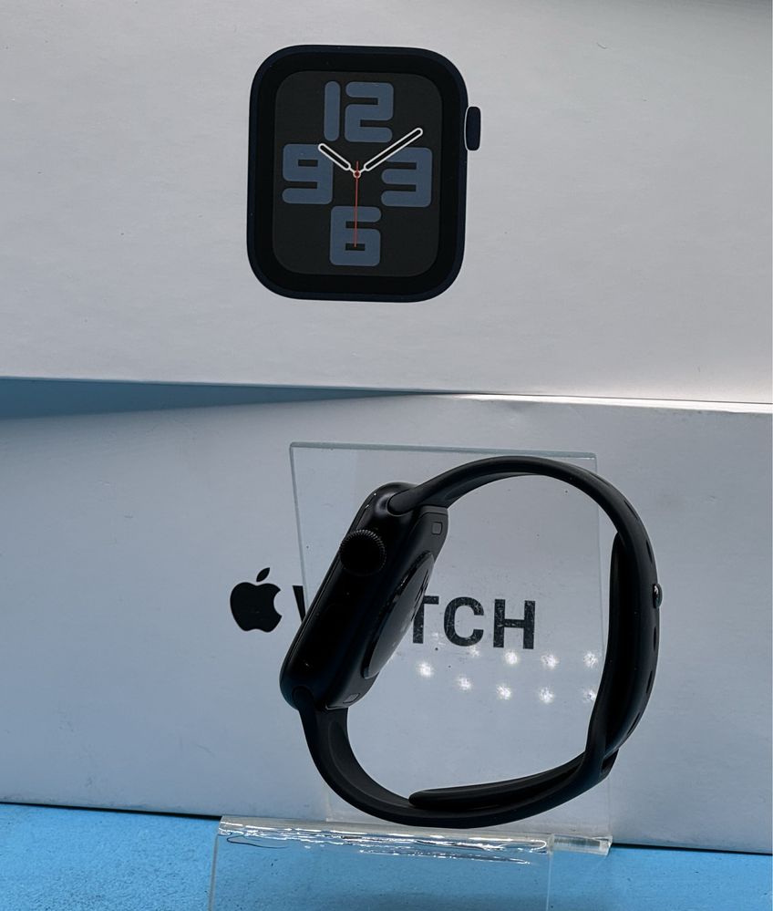 ГАРАНЦИОНЕН!!! Смарт часовник Apple Watch SE 2, v2, 40mm, Midnight