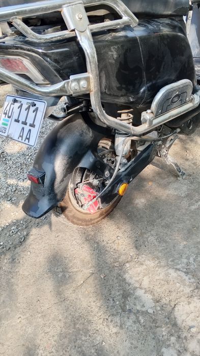 Elektron skuter  sotiladi