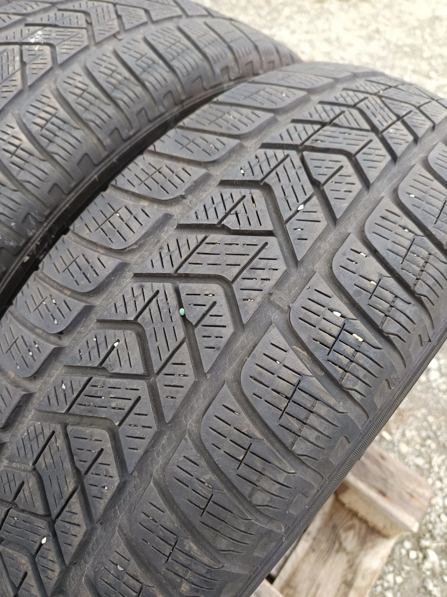 215 65 R 17 PIRELLI Дот 0922
