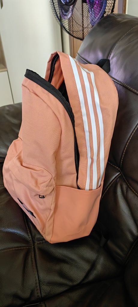 Раница Adidas нова