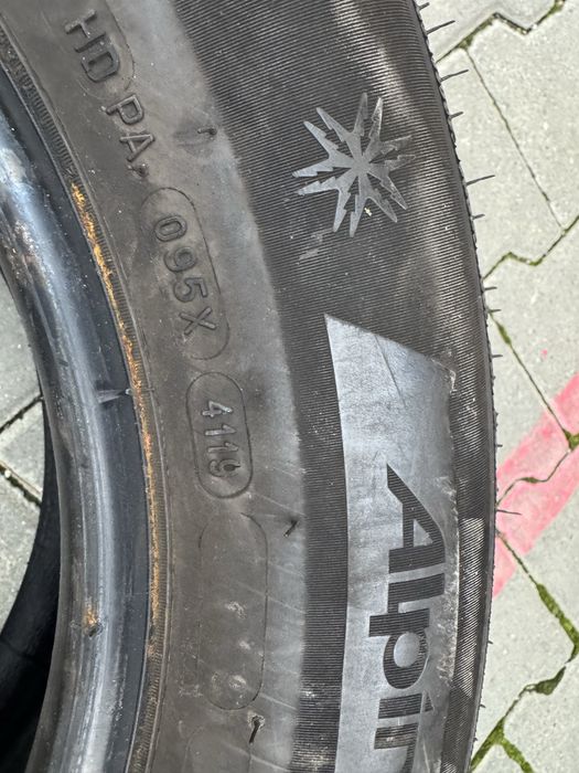 Vand 4 anvelope de iarna Michelin Alpin 5 205/65/R15