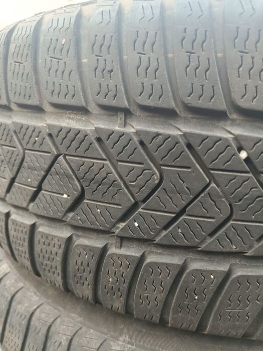 Anvelope iarna Pirelli 245/50/19 runflat (2519)