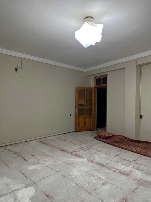 Яккасарой Аренда Ракат махалла жуманжи ва резденция