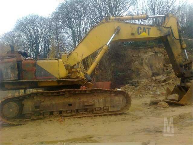 Excavator Caterpillar 375 la dezmembrat