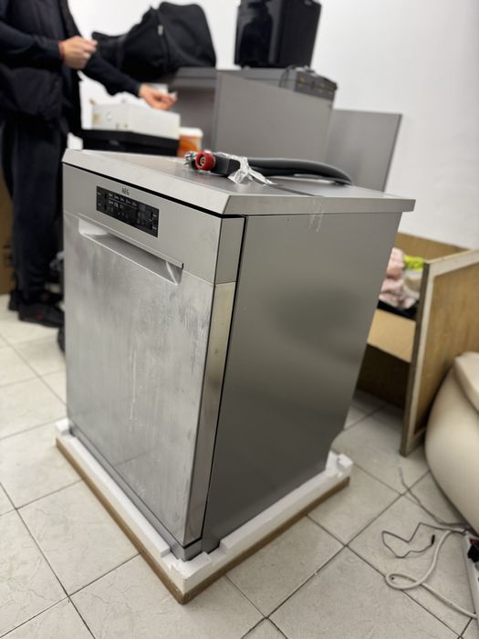 Съдомиялна машина aeg