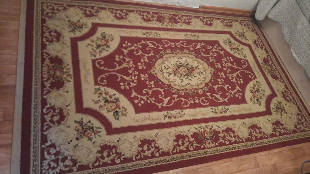 Продам ковер 2*1.5