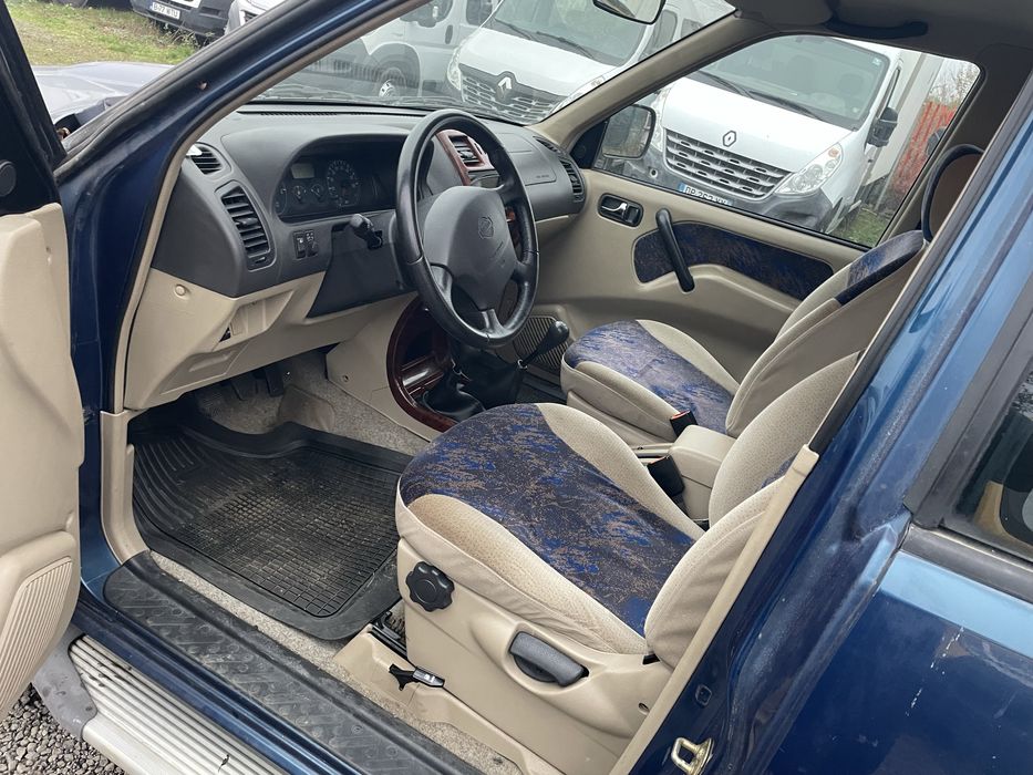 Nissan Terrano 2.7tdi, 54000km.