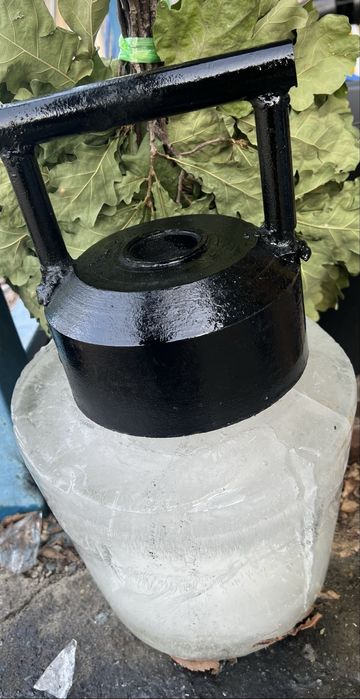 Гантели 10кг .Гири: 8кг,16кг ,24кг,18кг