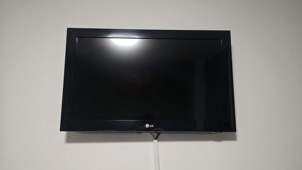 Vand televizor LG generatie veche