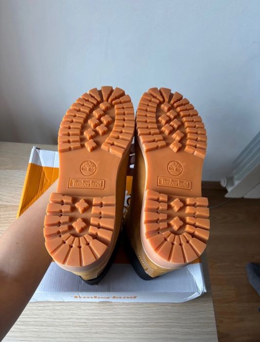 Ghete Timberland Premium 6 Inch