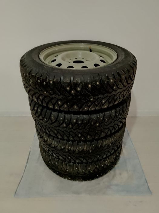 Шипованная резина