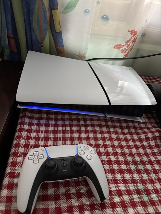 Ps 5 ca nou folosit de cateva luni