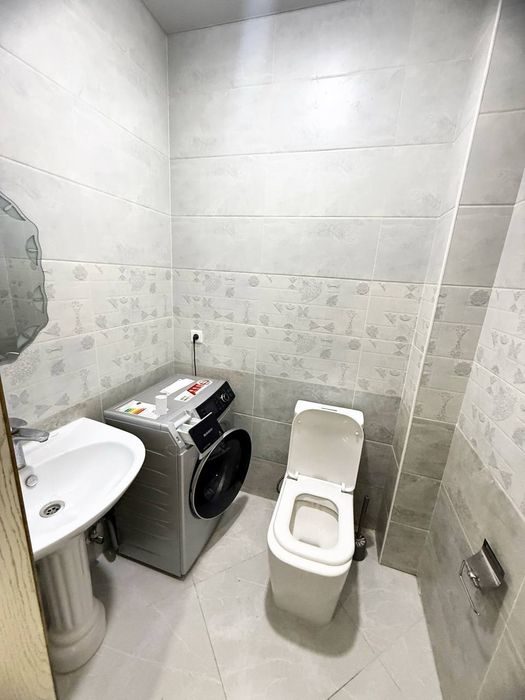 Kunlikga kvartira beriladi sharoit lyuks bez z mumkin