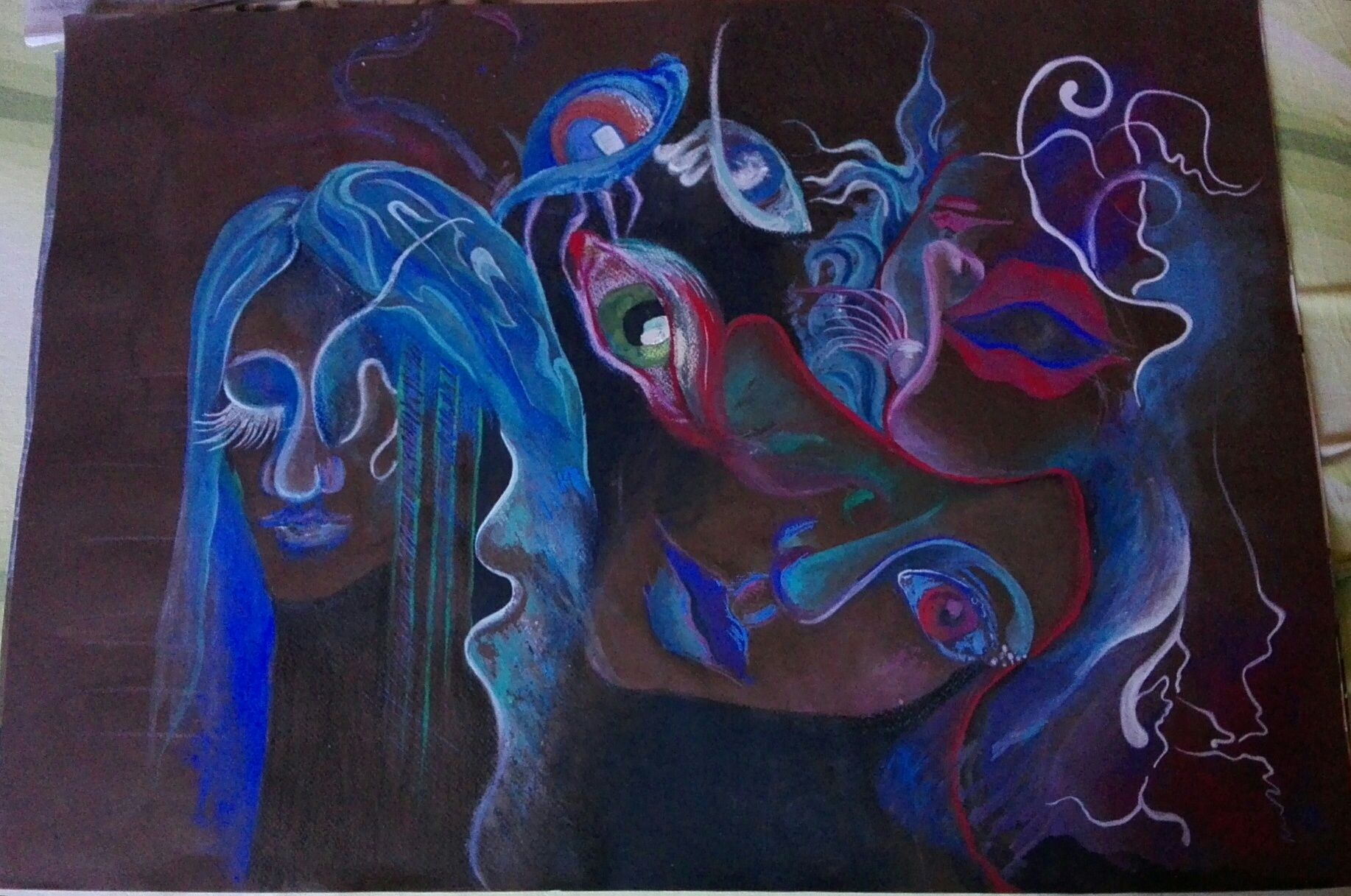 Картина „Илюзия”,„Погледни ме”,„Луд танц”