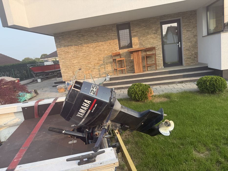 Vand barca aluminiu motor si peridoc