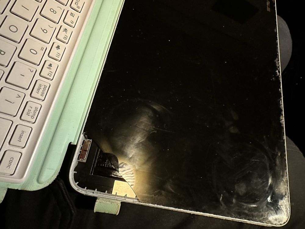 3 Tablete Asus T102 windows sparte pentru piese
