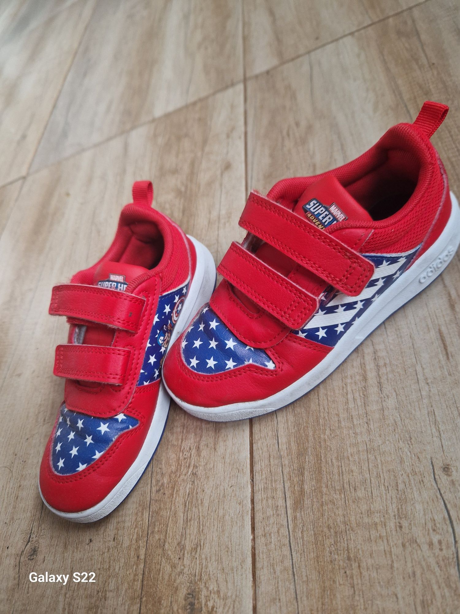 Оригинални маратонки Adidas