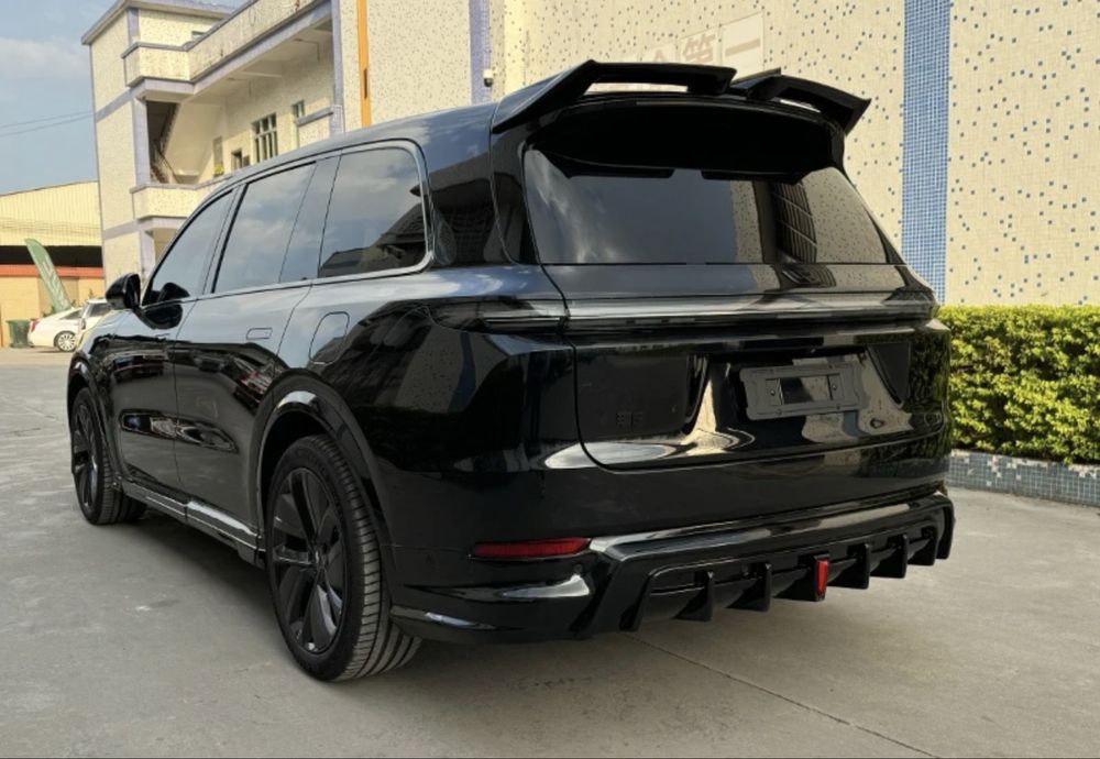 Обвес на Lixiang L9