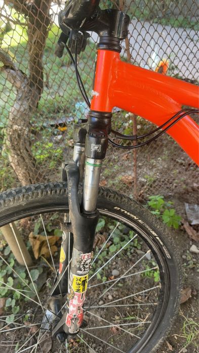 Vând bicicleta rockrider