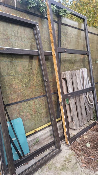 Usi si ferestre termopan