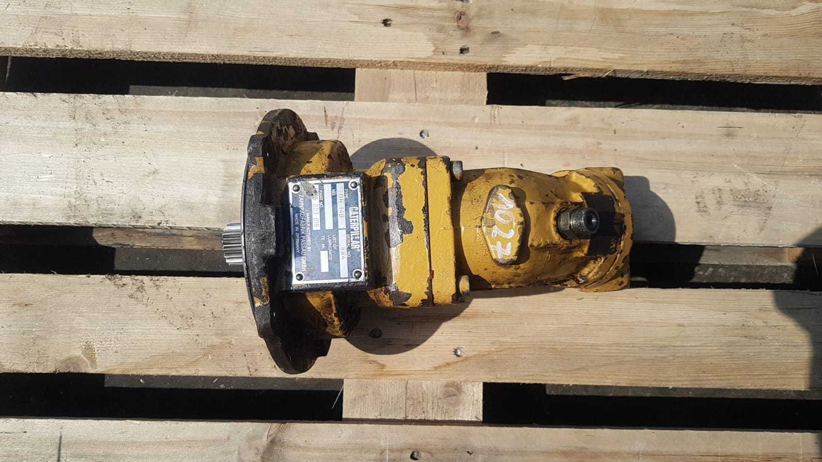 Hidromotor rotire reductor rotire Caterpillar DR140