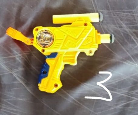 Jucarii Nerf. Pistoale, pusti
