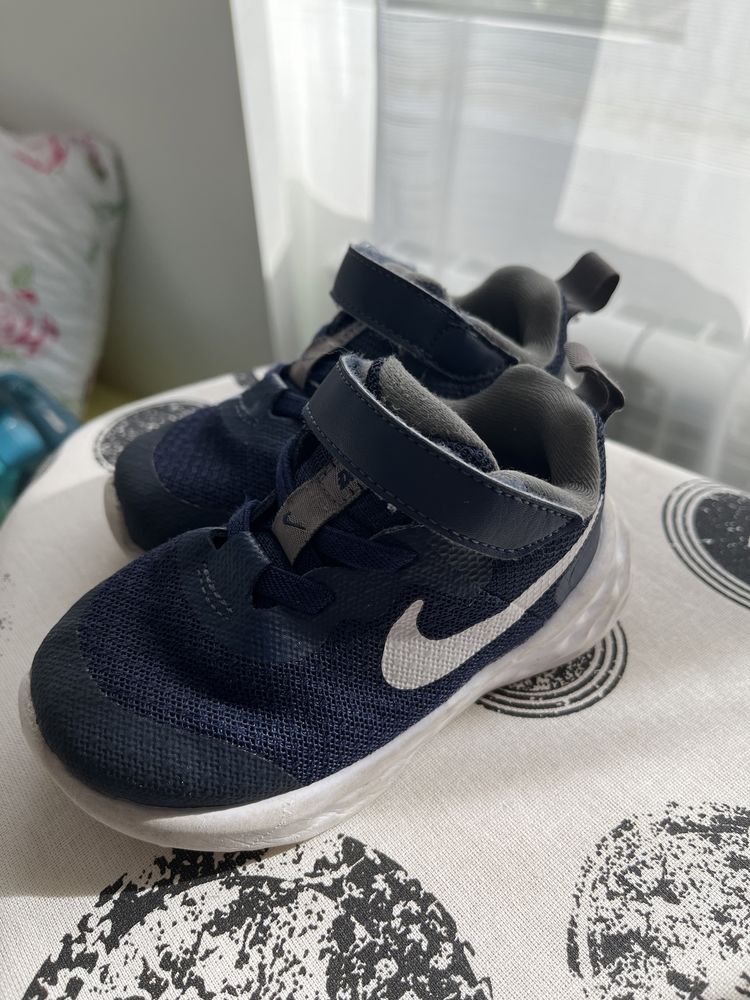 Обувки за момче, маратонки и пантофи Nike, Puma