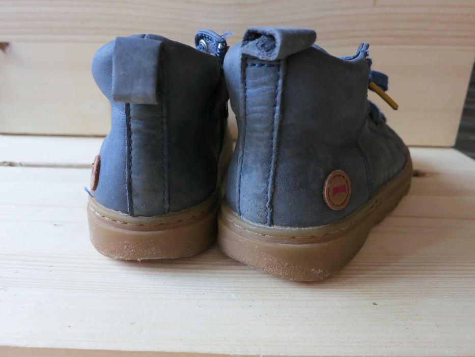 Ghete piele Camper 28