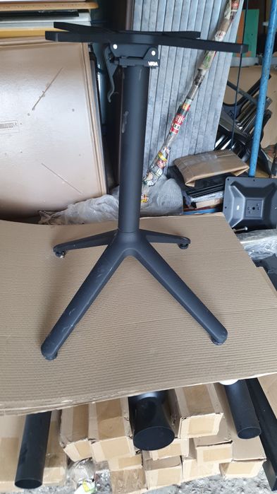 Picioare metalice pentru mese bistro