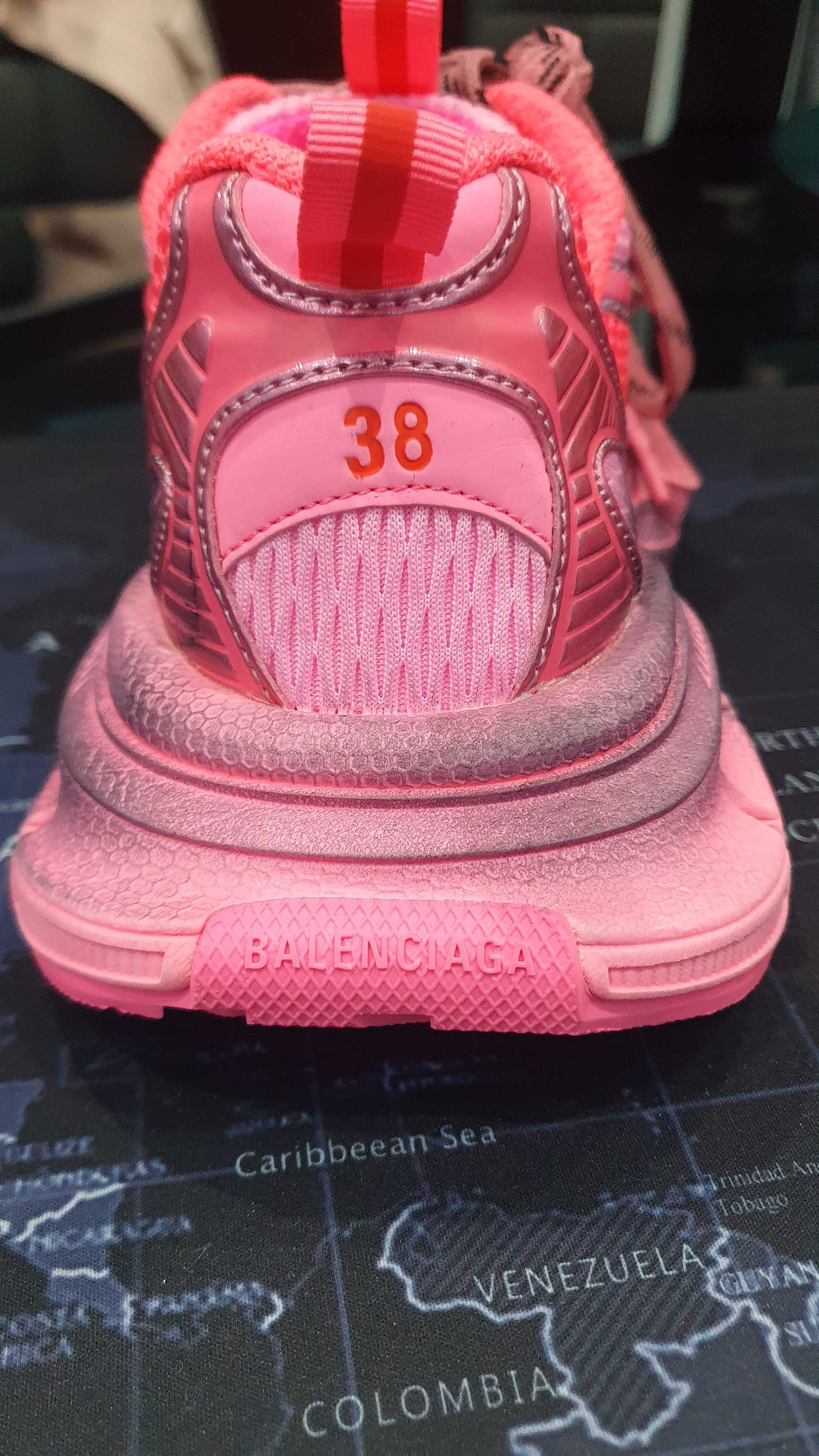 BALENCIAGA 3XL Sneakers Peach