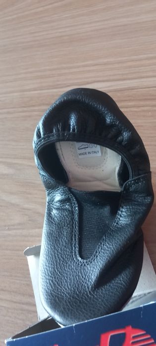 Цвички, нови черни 32 размер