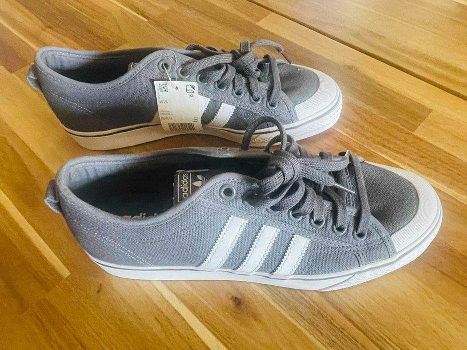 Нови гуменки ADIDAS