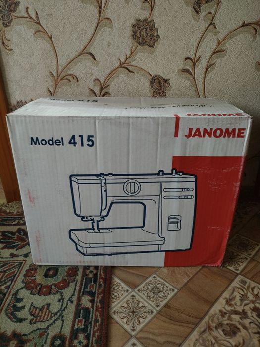 продаю новую швейную машинку Janome