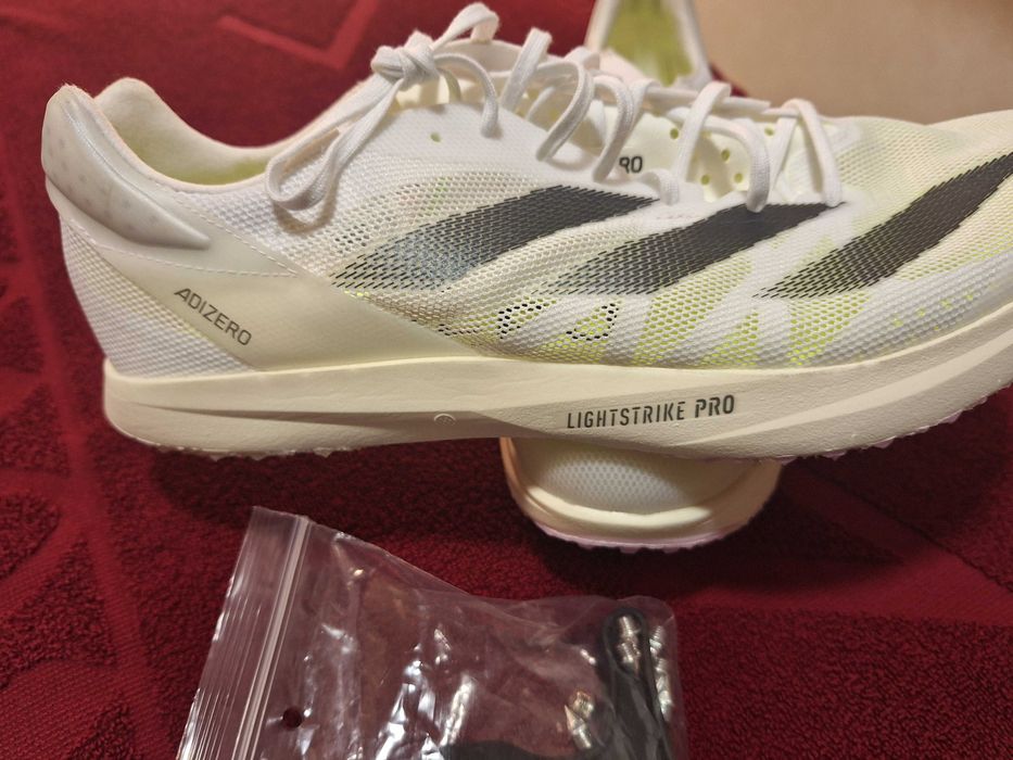 Чисто нови мъжки спортни обувки за бягане със шпайкове ADIDAS Adizero
